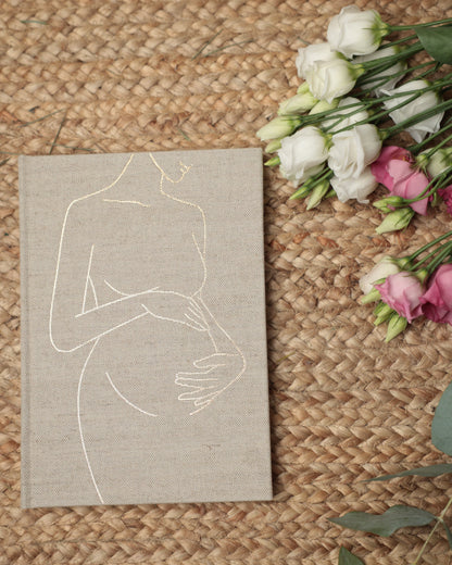 dnevnik za trudnice, poklon za trudnicu, trudnoća, praćenje trudnoće, zapisivanje trudnoće, bebini trenuci, trudnički dnevnik, uspomene iz trudnoće, spomenar trudnoce, planer trudnoce, planer za trudnice, sta pokloniti trudnici